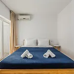 Apartamento Sophie Downtown By Pikhost Tirana