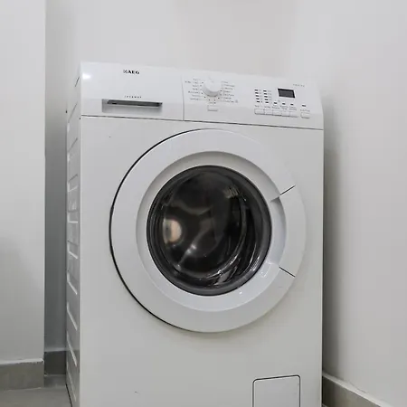 Sophie Downtown By Pikhost Apartment