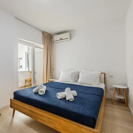 Sophie Downtown By Pikhost Apartamento *