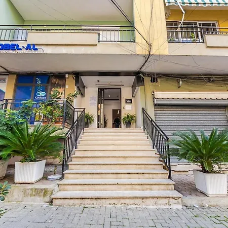 Apartamento Sophie Downtown By Pikhost Tirana