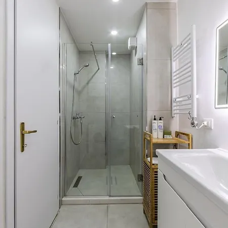 Sophie Downtown By Pikhost Apartamento